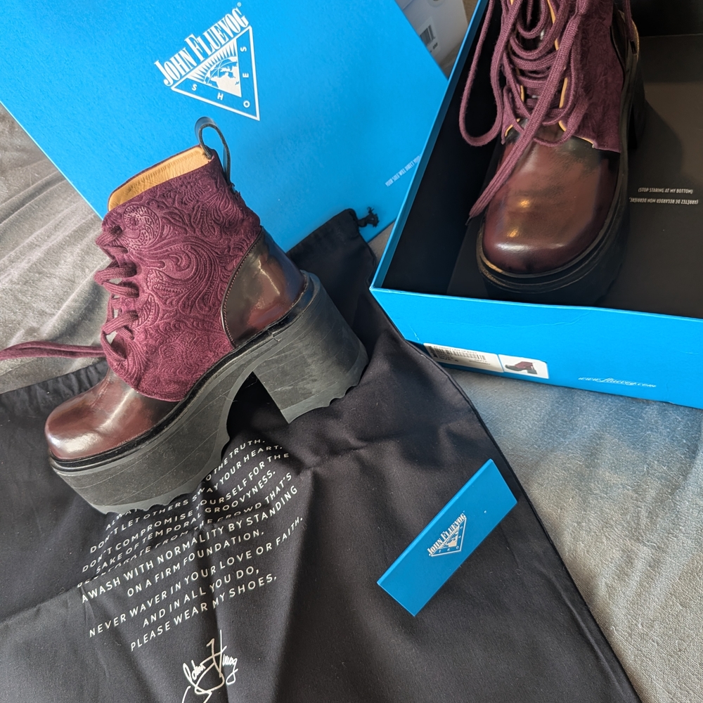 John Fluevog Women's Lace-Up Platform Boots in Burgundy and Black - Picture 3 of 5